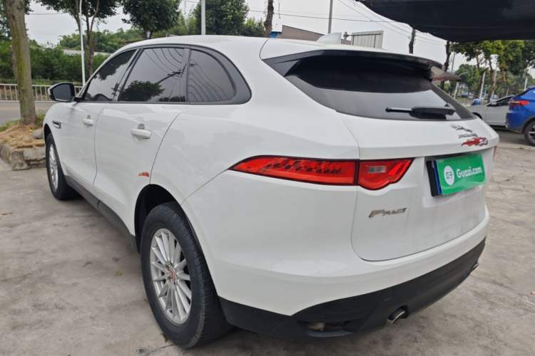 Used Jaguar F-PACE 2018 2.0T Two-Wheel Drive Urban Deluxe Edition Rear Left 45 Deg