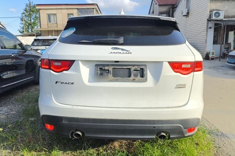 Used Jaguar F-PACE 2018 2.0T Four-Wheel Drive Urban Luxury Edition Rear
