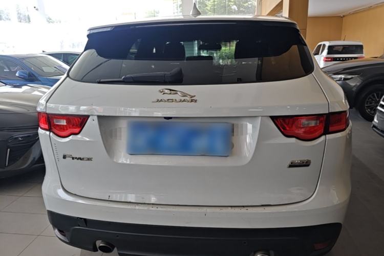 Used Jaguar F-PACE 2018 2.0T Four-Wheel Drive Urban Luxury Edition Rear