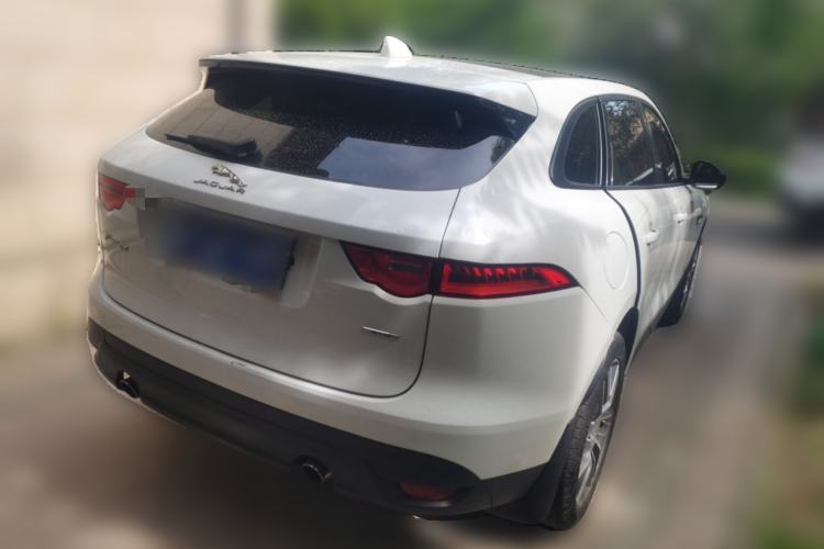 Used Jaguar F-PACE 2018 2.0T Four-Wheel Drive Urban Luxury Edition Rear Right 45 Deg