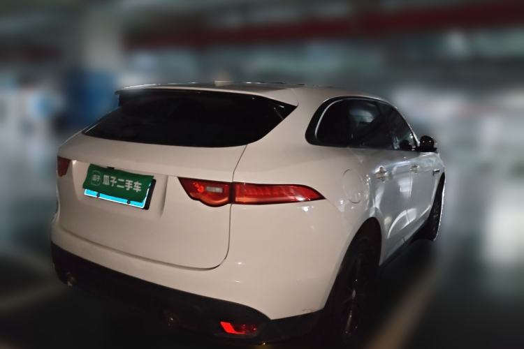 Used Jaguar F-PACE 2018 2.0T Four-Wheel Drive Urban Luxury Edition Rear Right 45 Deg