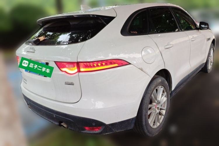 Used Jaguar F-PACE 2018 2.0T Four-Wheel Drive Urban Luxury Edition Rear Right 45 Deg