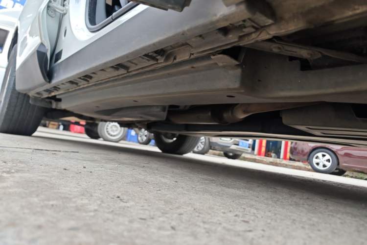 Used Jaguar F-PACE 2018 2.0T Two-Wheel Drive Urban Deluxe Edition Right Side Sill