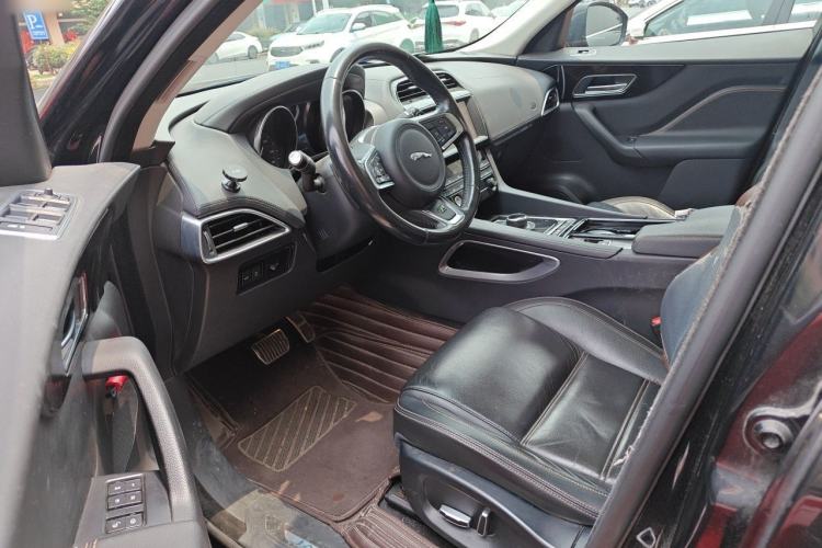 Used Jaguar F-PACE 2019 2.0T Four-Wheel Drive Urban Luxury Edition Driver Seat