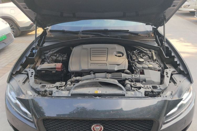 Used Jaguar F-PACE 2019 2.0T All-Wheel Drive R-Sport Sport Edition Engine Bay