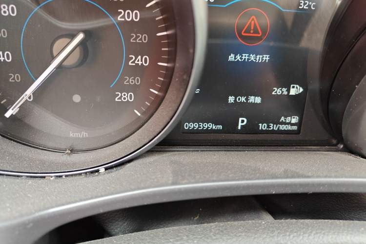 Used Jaguar F-PACE 2019 2.0T Four-Wheel Drive Urban Luxury Edition Odometer Close Up