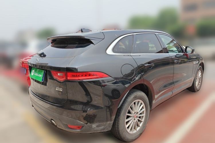 Used Jaguar F-PACE 2019 2.0T Four-Wheel Drive Urban Luxury Edition Rear Right 45 Deg