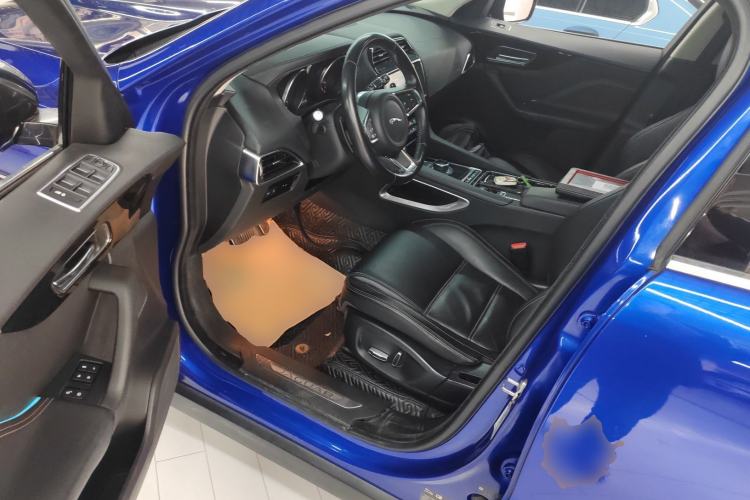 Used Jaguar F-PACE 2019 2.0T Four-Wheel Drive Urban Luxury Edition Driver Seat
