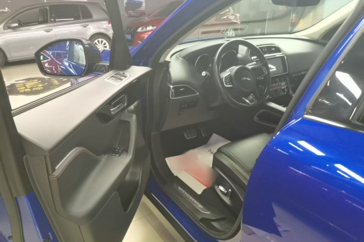 Used Jaguar F-PACE 2019 2.0T Four-Wheel Drive Urban Luxury Edition Driver Seat