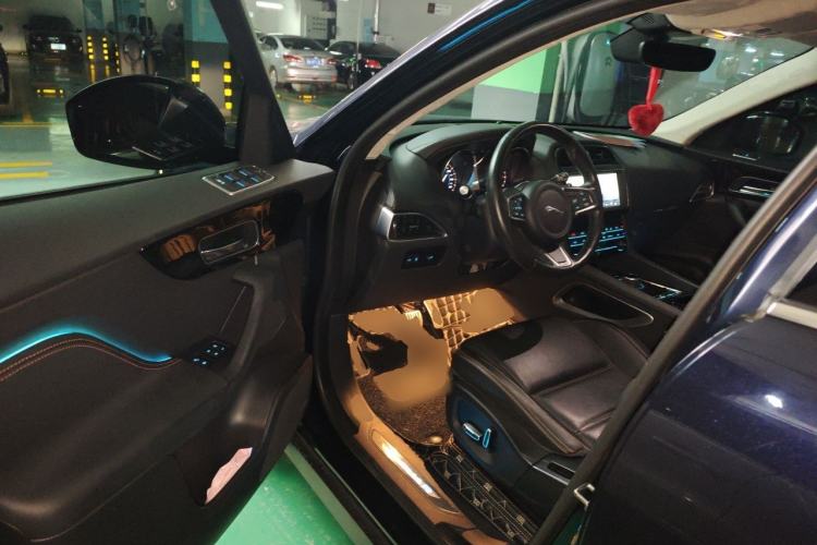 Used Jaguar F-PACE 2019 2.0T Four-Wheel Drive Urban Luxury Edition Driver Seat