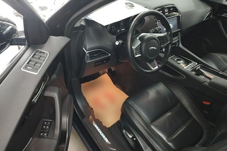 Used Jaguar F-PACE 2019 2.0T Four-Wheel Drive Urban Luxury Edition Driver Seat