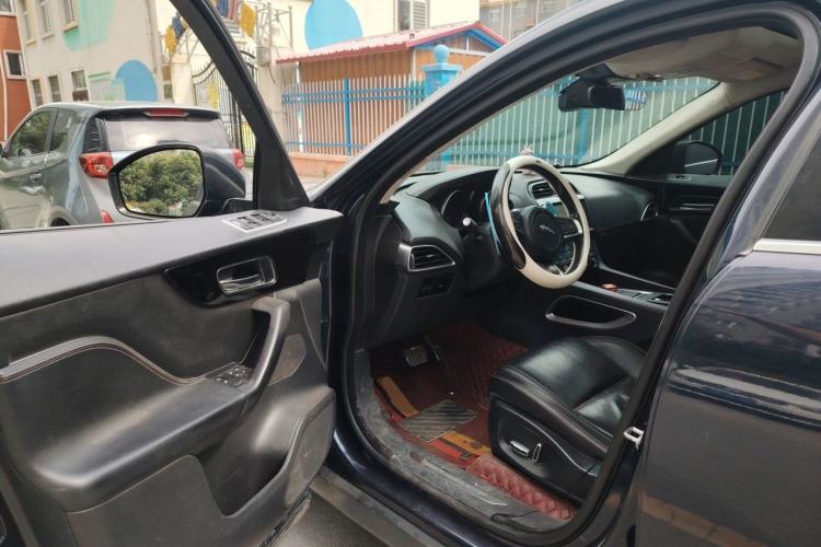 Used Jaguar F-PACE 2019 2.0T Four-Wheel Drive Urban Luxury Edition Driver Seat