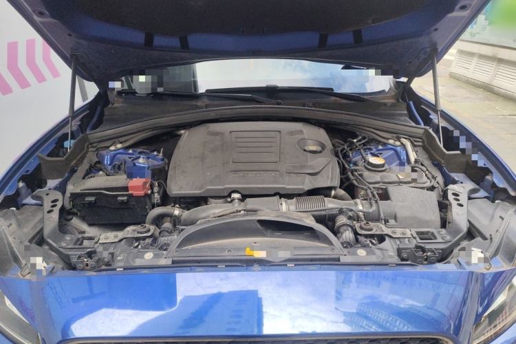 Used Jaguar F-PACE 2019 2.0T Two-Wheel Drive Urban Deluxe Edition Engine Bay