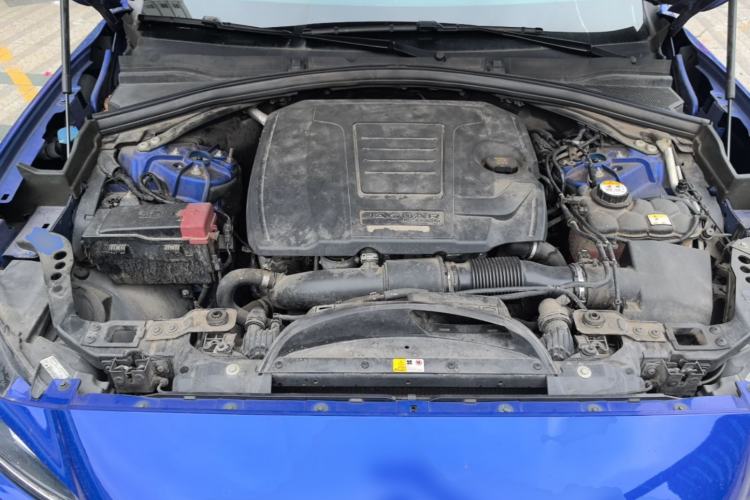 Used Jaguar F-PACE 2019 2.0T Two-Wheel Drive Urban Deluxe Edition Engine Bay