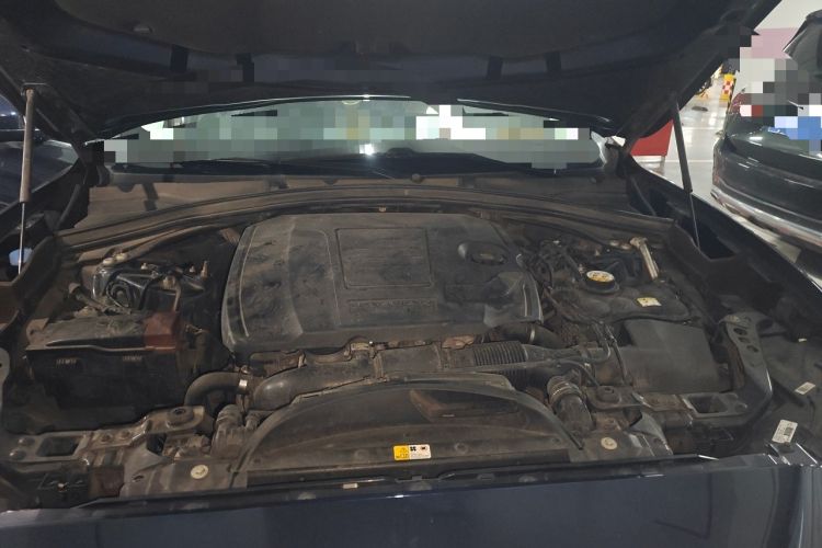 Used Jaguar F-PACE 2019 2.0T Four-Wheel Drive Urban Luxury Edition Engine Bay Left