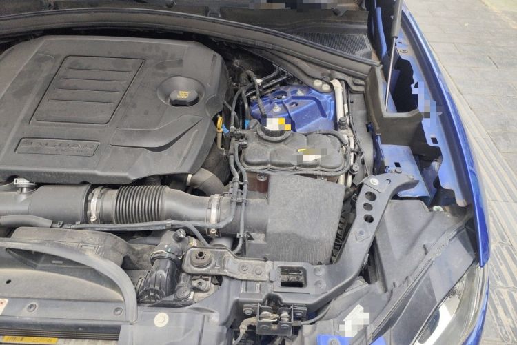 Used Jaguar F-PACE 2019 2.0T Two-Wheel Drive Urban Deluxe Edition Engine Bay Left