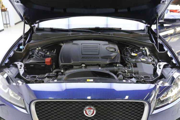 Used Jaguar F-PACE 2019 2.0T All-Wheel Drive R-Sport Sport Edition Engine Bay