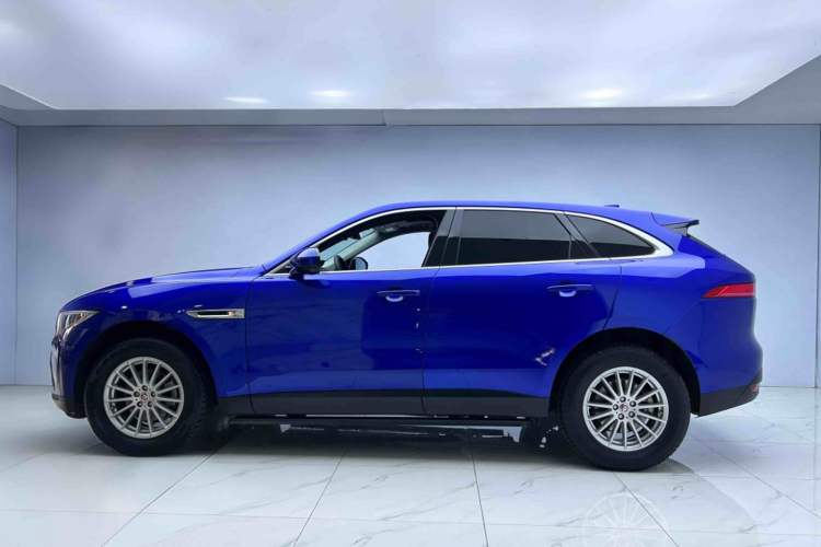 Used Jaguar F-PACE 2019 2.0T Two-Wheel Drive Urban Deluxe Edition Exterior 3