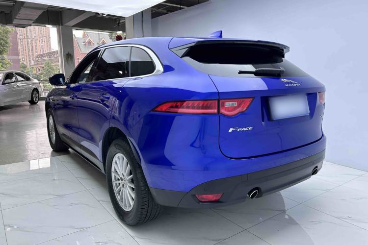 Used Jaguar F-PACE 2019 2.0T Two-Wheel Drive Urban Deluxe Edition Exterior 4