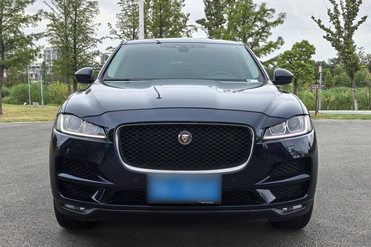 Used Jaguar F-PACE 2019 2.0T Four-Wheel Drive Urban Luxury Edition Exterior 4