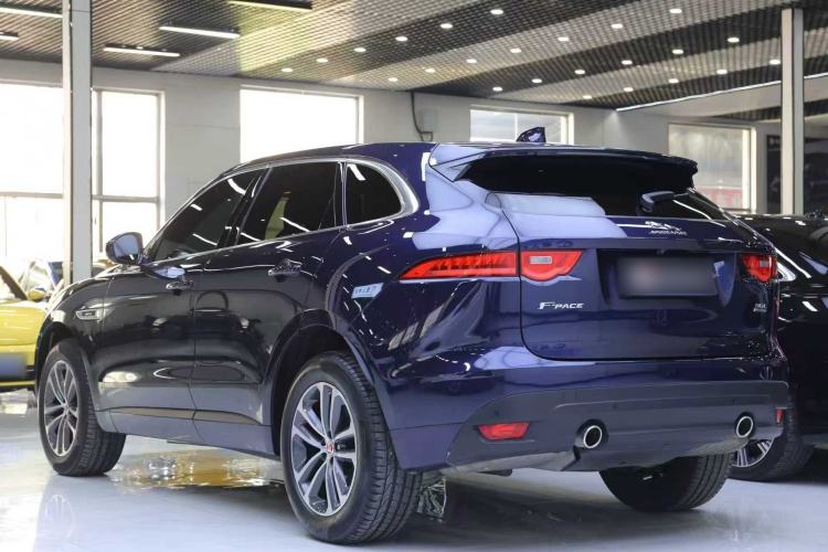 Used Jaguar F-PACE 2019 2.0T All-Wheel Drive R-Sport Sport Edition Exterior 4