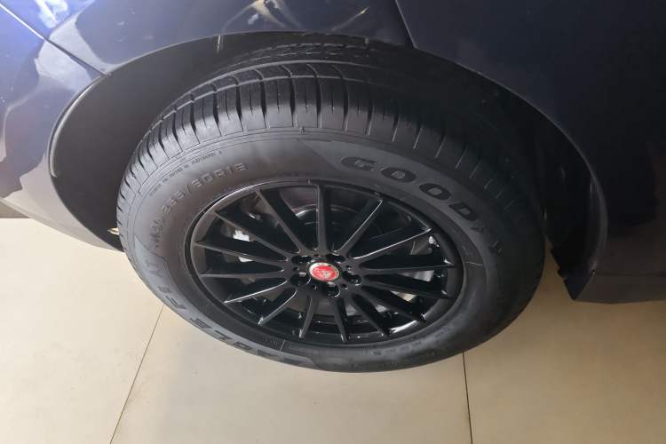 Used Jaguar F-PACE 2019 2.0T Four-Wheel Drive Urban Luxury Edition Exterior 8
