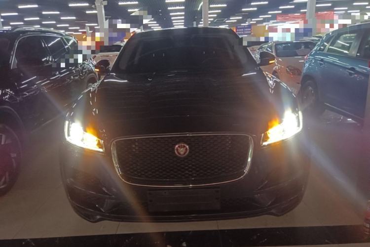 Used Jaguar F-PACE 2019 2.0T Four-Wheel Drive Urban Luxury Edition Front