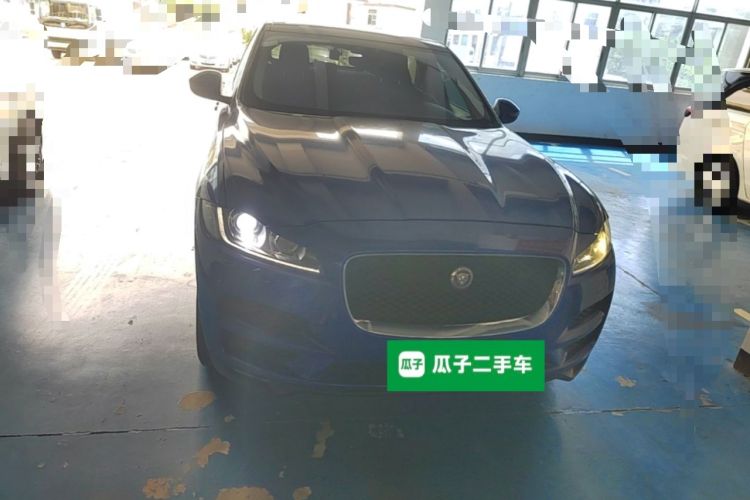 Used Jaguar F-PACE 2019 2.0T All-Wheel Drive R-Sport Sport Edition Front