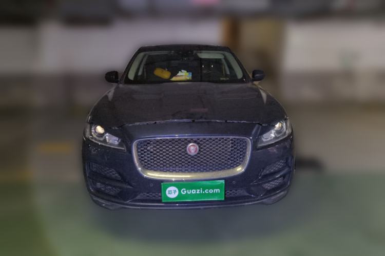 Used Jaguar F-PACE 2019 2.0T Four-Wheel Drive Urban Luxury Edition Front