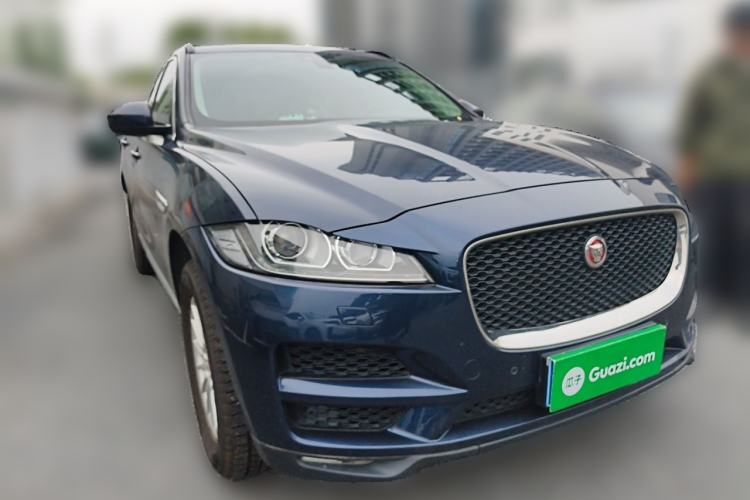 Used Jaguar F-PACE 2019 2.0T Four-Wheel Drive Urban Luxury Edition Front Right 45 Deg