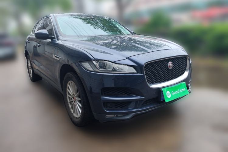 Used Jaguar F-PACE 2019 2.0T Four-Wheel Drive Urban Luxury Edition Front Right 45 Deg