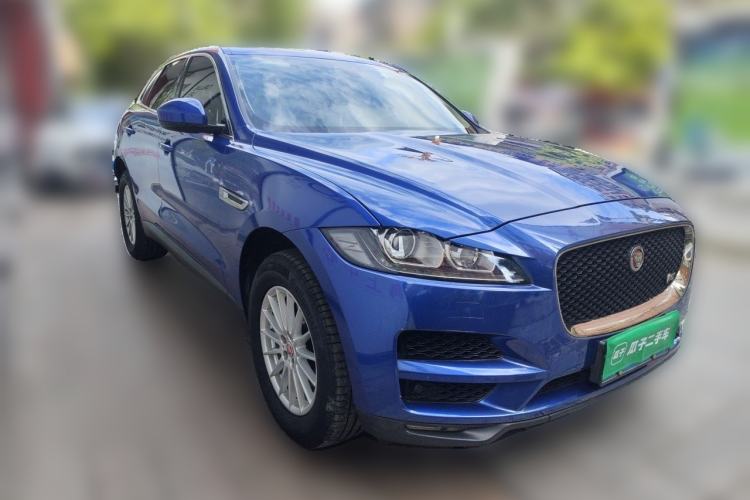 Used Jaguar F-PACE 2019 2.0T Two-Wheel Drive Urban Deluxe Edition Front Right 45 Deg