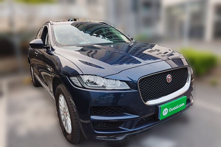 Used Jaguar F-PACE 2019 2.0T Four-Wheel Drive Urban Luxury Edition Front Right 45 Deg