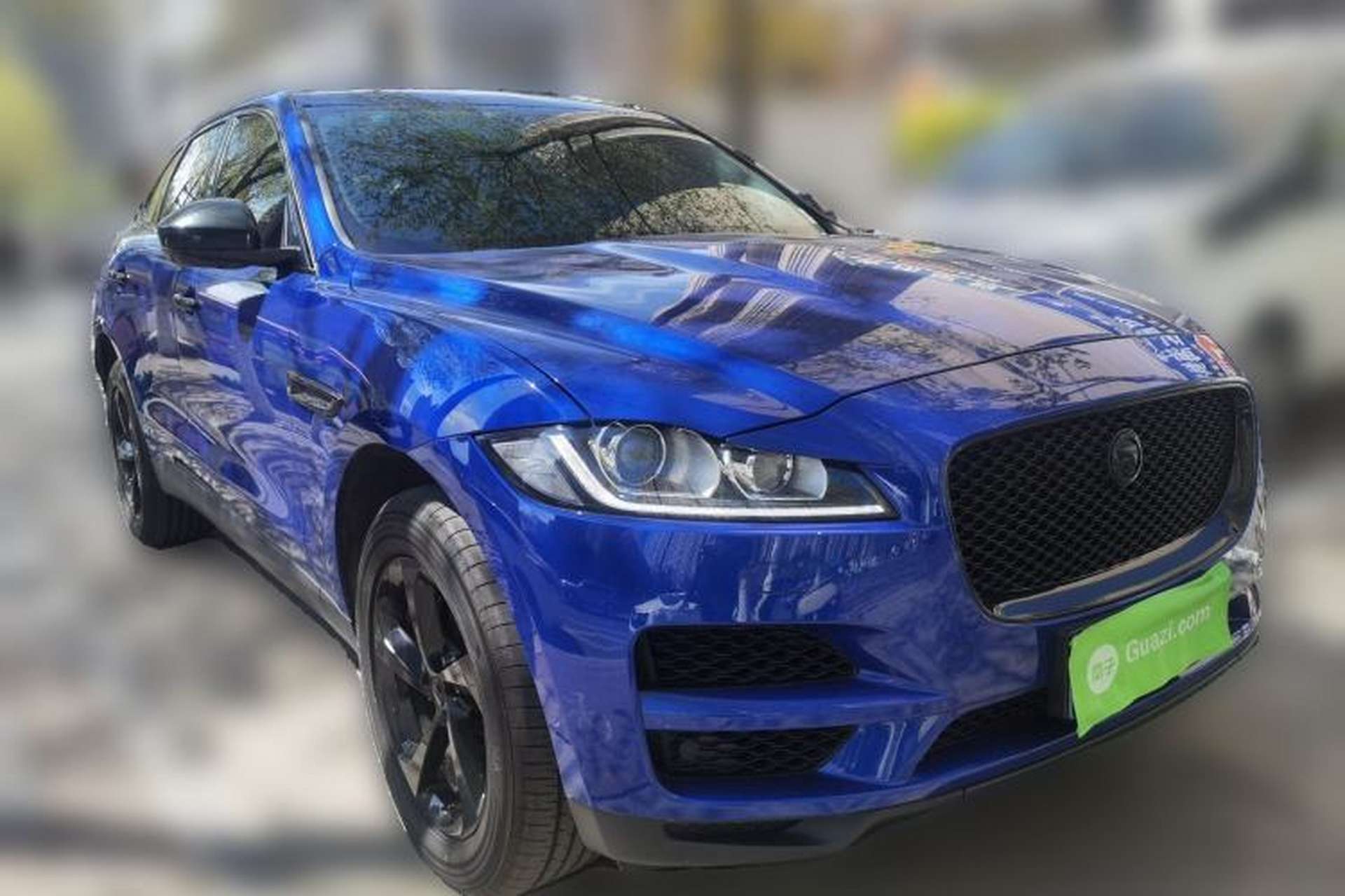 Used Jaguar F-PACE 2019 2.0T Four-Wheel Drive Urban Luxury Edition Front Right 45 Deg