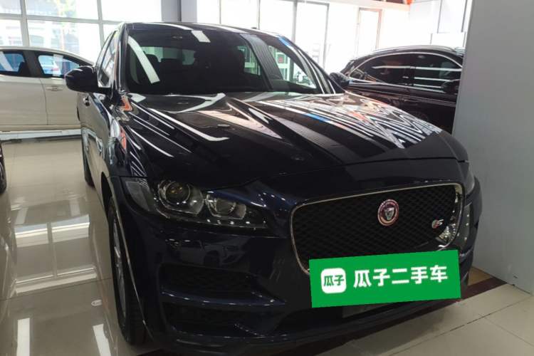 Used Jaguar F-PACE 2019 2.0T Four-Wheel Drive Urban Luxury Edition Front Right 45 Deg