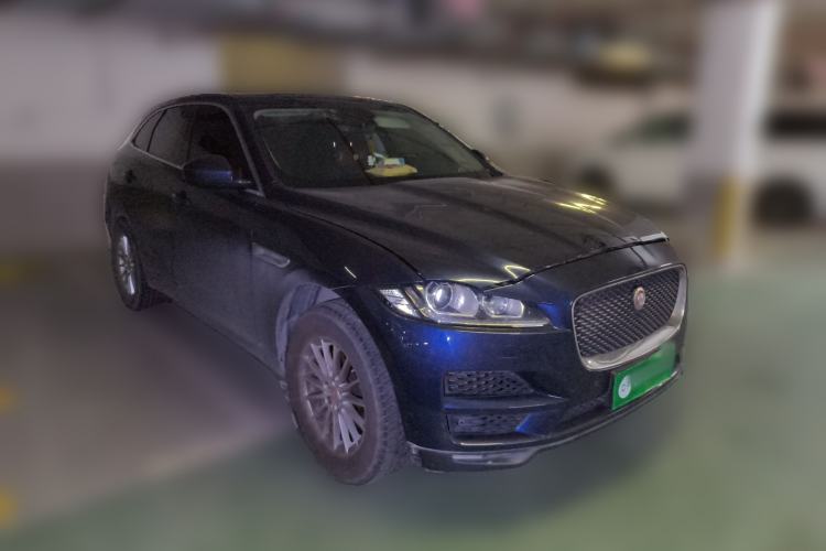 Used Jaguar F-PACE 2019 2.0T Four-Wheel Drive Urban Luxury Edition Front Right 45 Deg