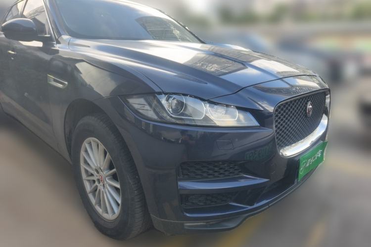 Used Jaguar F-PACE 2019 2.0T Four-Wheel Drive Urban Luxury Edition Front Right 45 Deg
