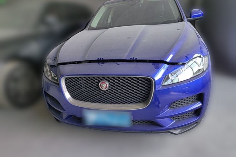 Used Jaguar F-PACE 2019 2.0T All-Wheel Drive R-Sport Sport Edition Front