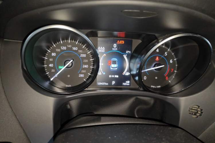 Used Jaguar F-PACE 2019 2.0T Four-Wheel Drive Urban Luxury Edition Instrument Cluster