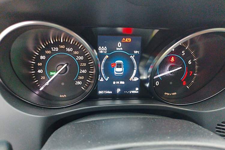Used Jaguar F-PACE 2019 2.0T Four-Wheel Drive Urban Luxury Edition Instrument Cluster