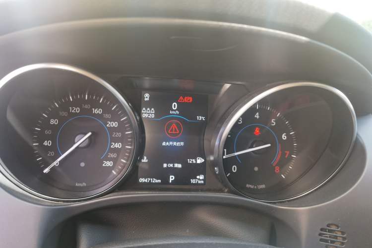 Used Jaguar F-PACE 2019 2.0T Four-Wheel Drive Urban Luxury Edition Instrument Cluster