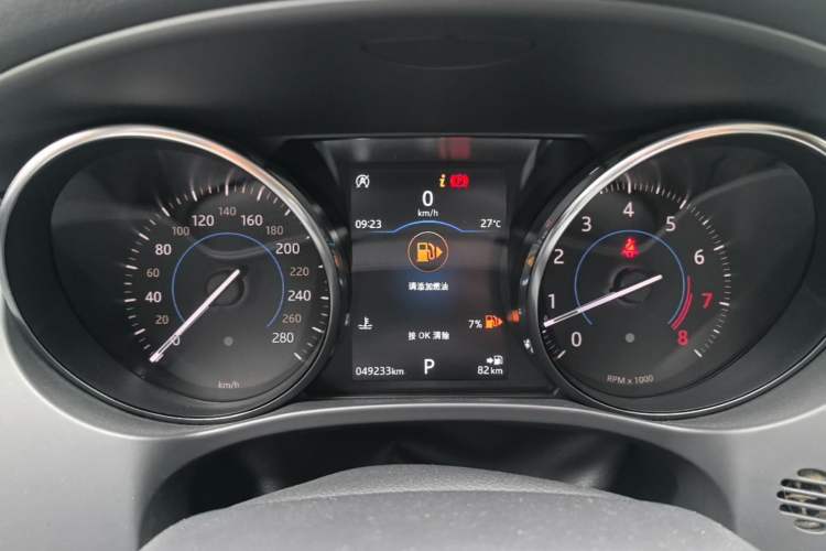Used Jaguar F-PACE 2019 2.0T Two-Wheel Drive Urban Deluxe Edition Instrument Cluster