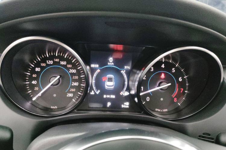 Used Jaguar F-PACE 2019 2.0T Four-Wheel Drive Urban Luxury Edition Instrument Cluster