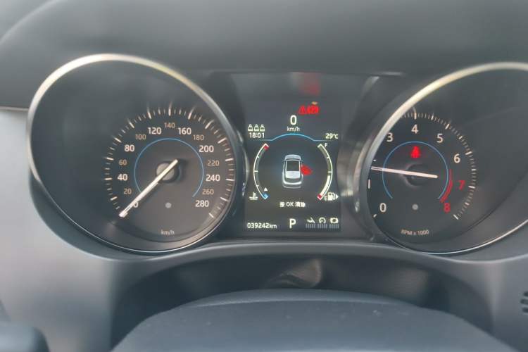 Used Jaguar F-PACE 2019 2.0T Four-Wheel Drive Urban Luxury Edition Instrument Cluster