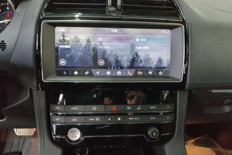Used Jaguar F-PACE 2019 2.0T Four-Wheel Drive Urban Luxury Edition Interior 5