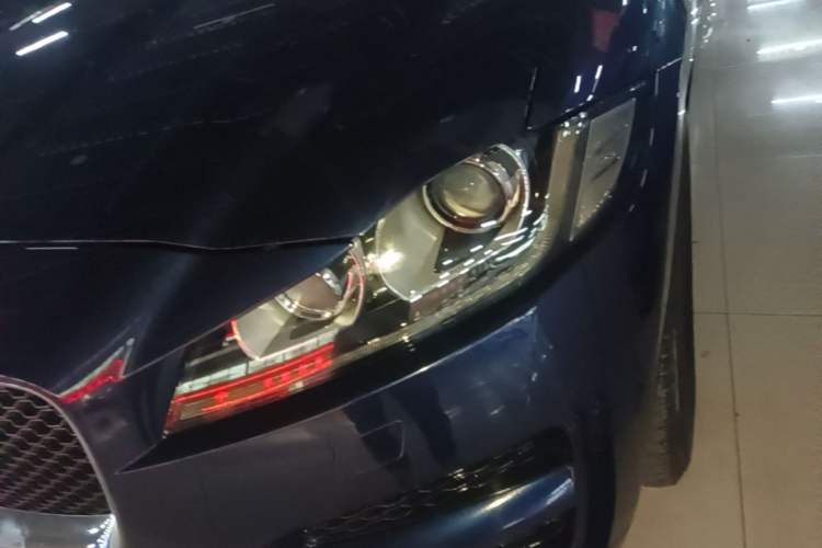 Used Jaguar F-PACE 2019 2.0T Four-Wheel Drive Urban Luxury Edition Left Front Headlight