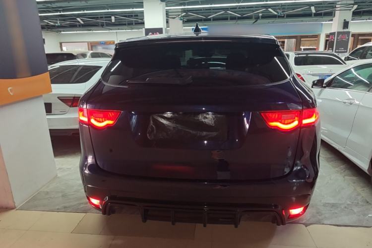 Used Jaguar F-PACE 2019 2.0T Four-Wheel Drive Urban Luxury Edition Rear