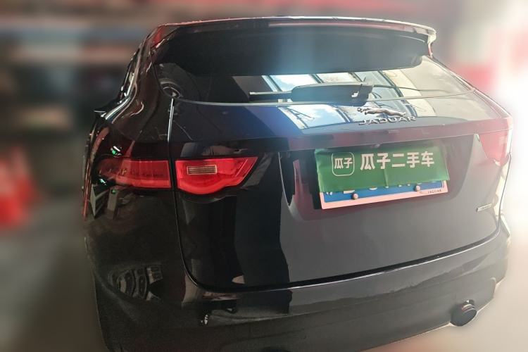 Used Jaguar F-PACE 2019 2.0T Four-Wheel Drive Urban Luxury Edition Rear