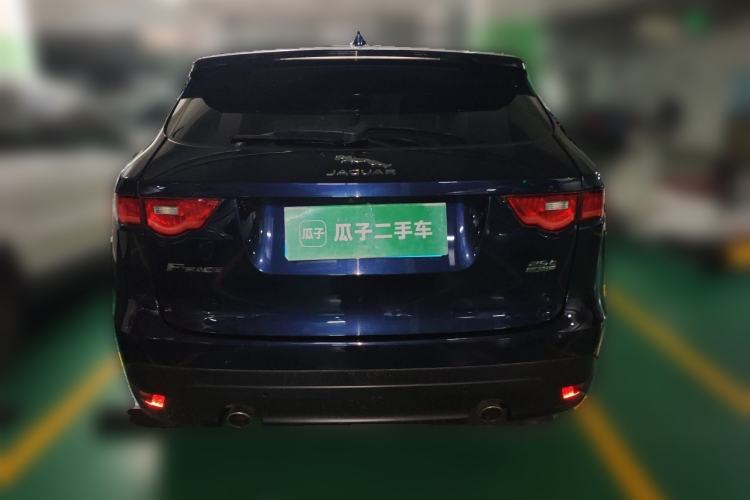 Used Jaguar F-PACE 2019 2.0T Four-Wheel Drive Urban Luxury Edition Rear