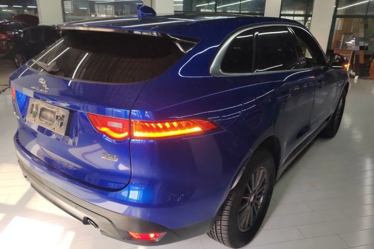 Used Jaguar F-PACE 2019 2.0T Four-Wheel Drive Urban Luxury Edition Rear Right 45 Deg